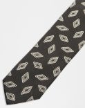 Pure silk tie with contrasting geometric pattern  2