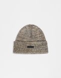 3-colour merino wool hat with ribbed knit 1