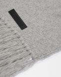 Grey wool and cashmere knit fringed scarf 2