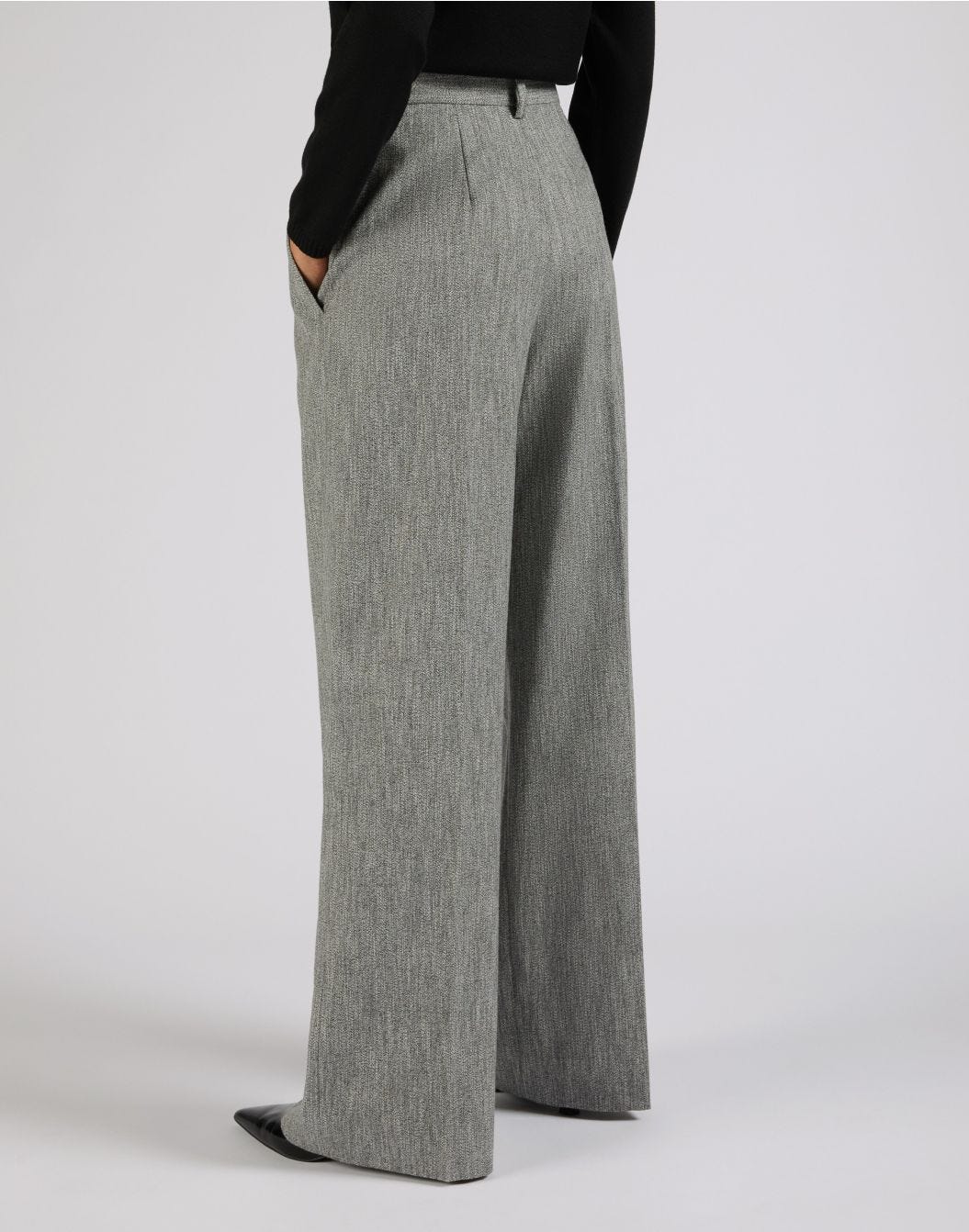 Pantalon gris à taille haute en coton mélangé à de la laine