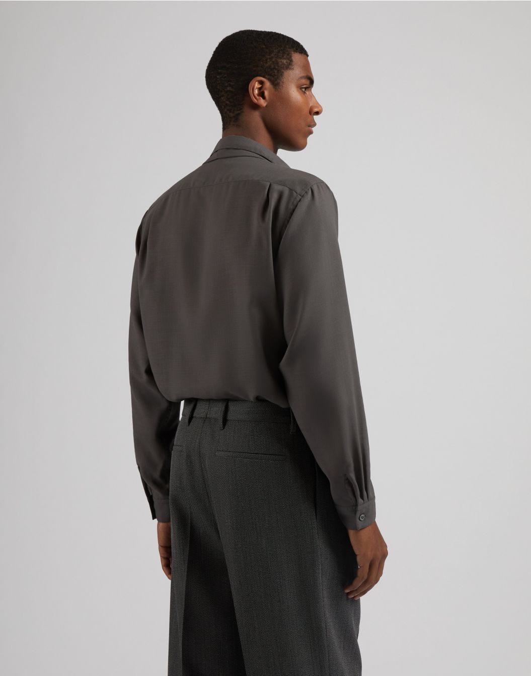 Attitude loose-fitting shirt in grey vaiella fabric