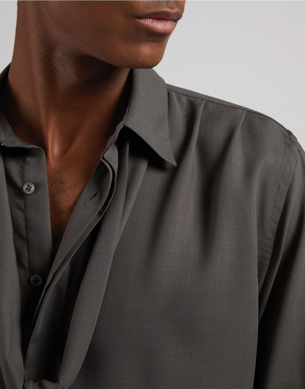 Attitude loose-fitting shirt in grey vaiella fabric