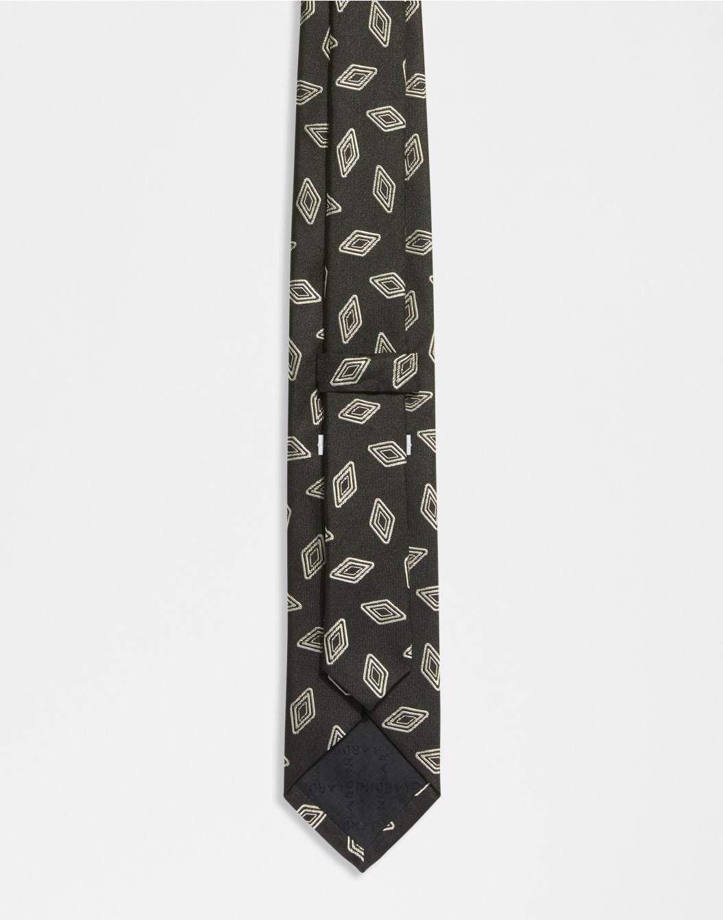 Pure silk tie with contrasting geometric pattern 