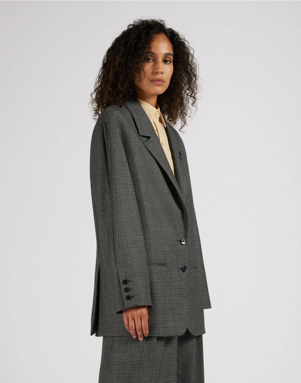 Unconstructed single-breasted jacket in grey micro-check wool