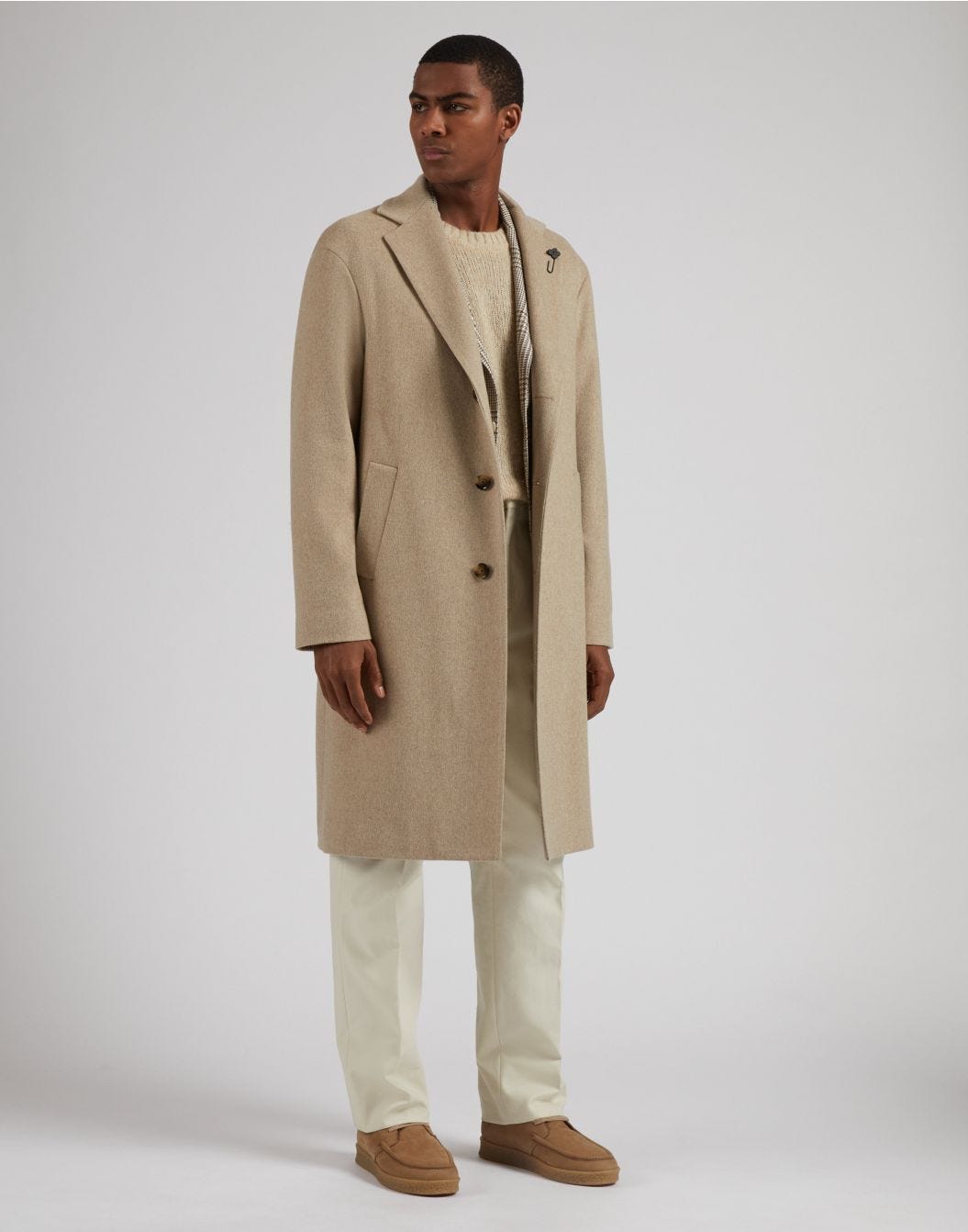 Beige single-breasted beaver-look cashmere coat