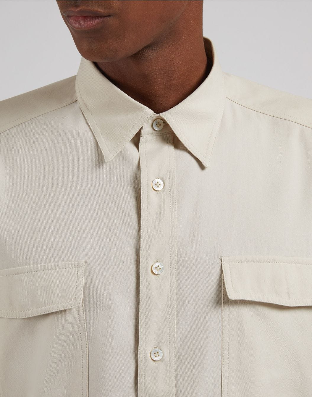 Camicia relaxed panna in twill di cotone washed