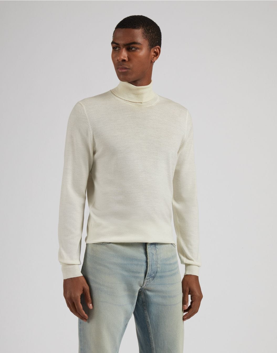 White turtleneck in merino wool, silk and cashmere