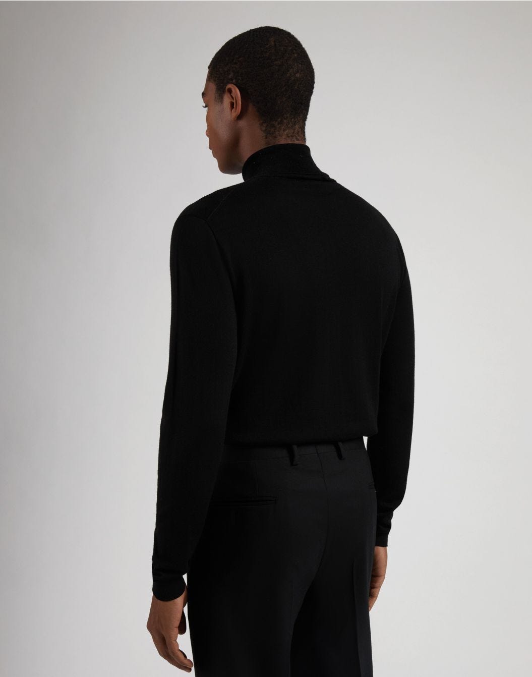 Black turtleneck in merino wool, silk and cashmere