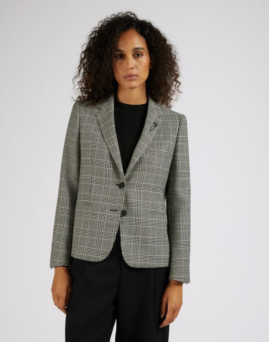 Short single-breasted jacket in glen plaid wool