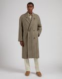 Wool cashmere fabric patterned double-breasted coat. 5