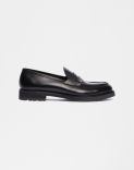 Black leather loafer with heel 2