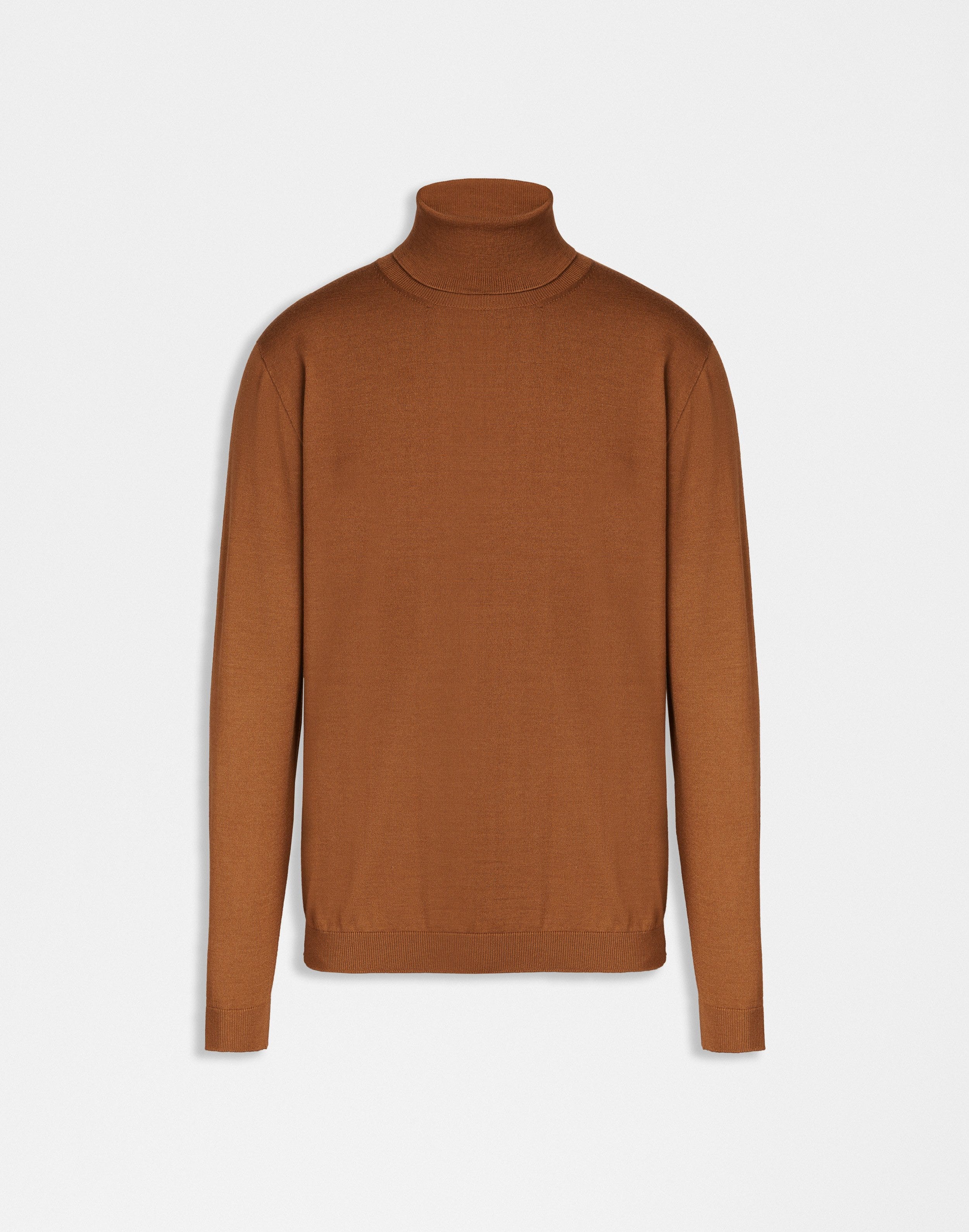 Hazelnut turtleneck in merino wool, silk and cashmere